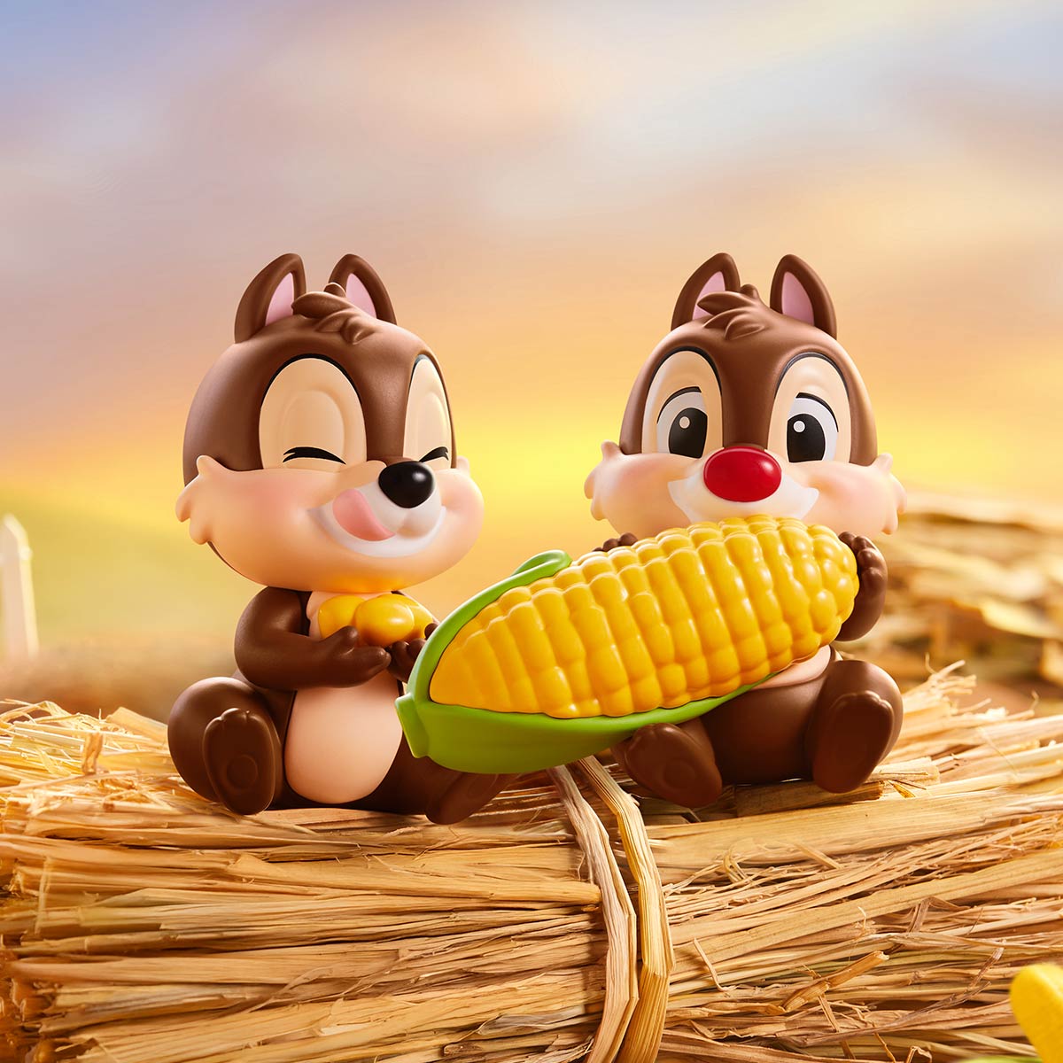 Disney Chip 'N' Dale Fun-loving Brothers Series Figures