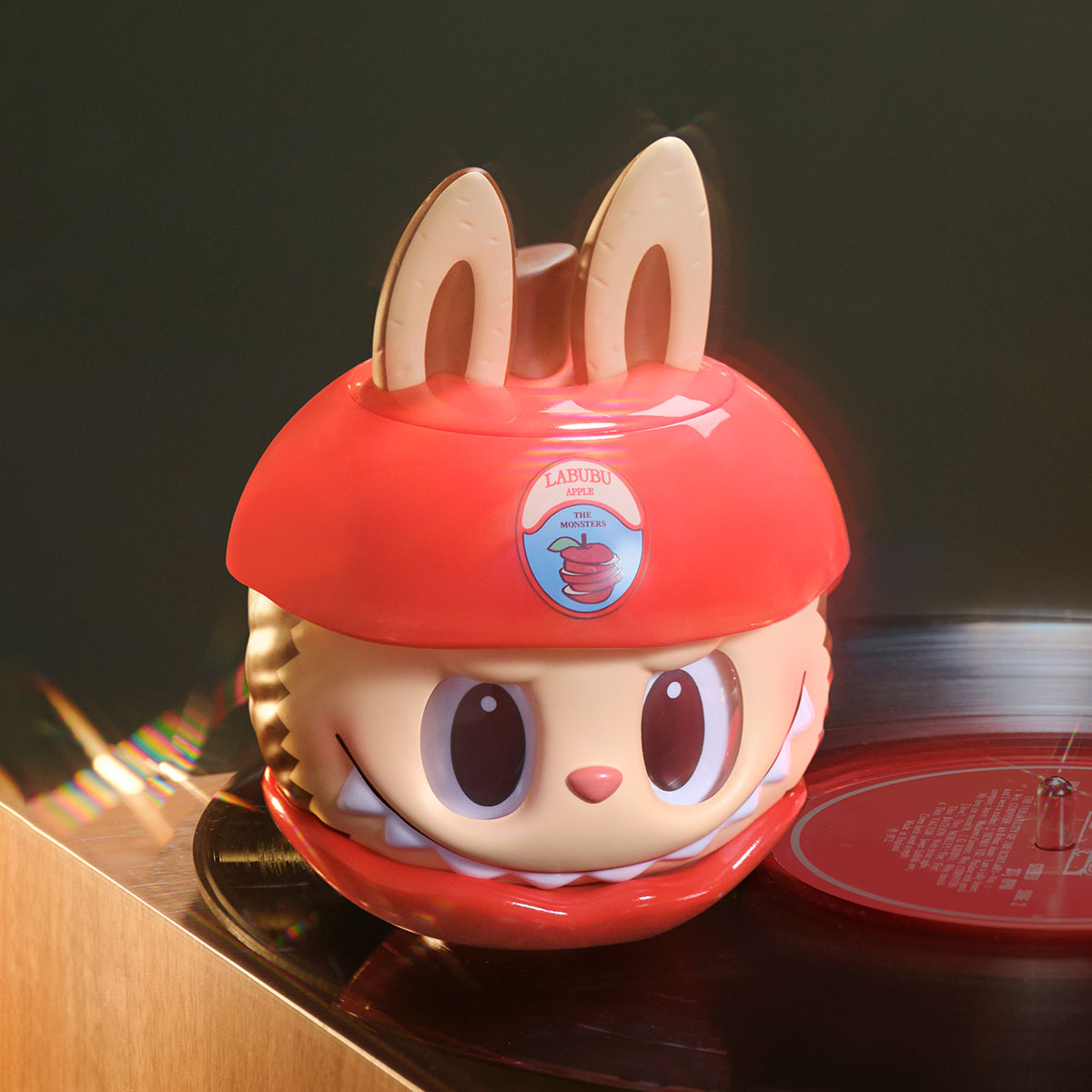 Apple of My Eye Series Figures