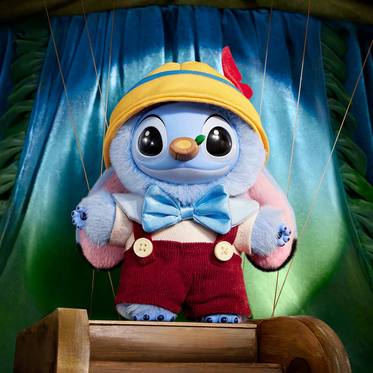 Stitch Adventure Series Vinyl Plush Pendant