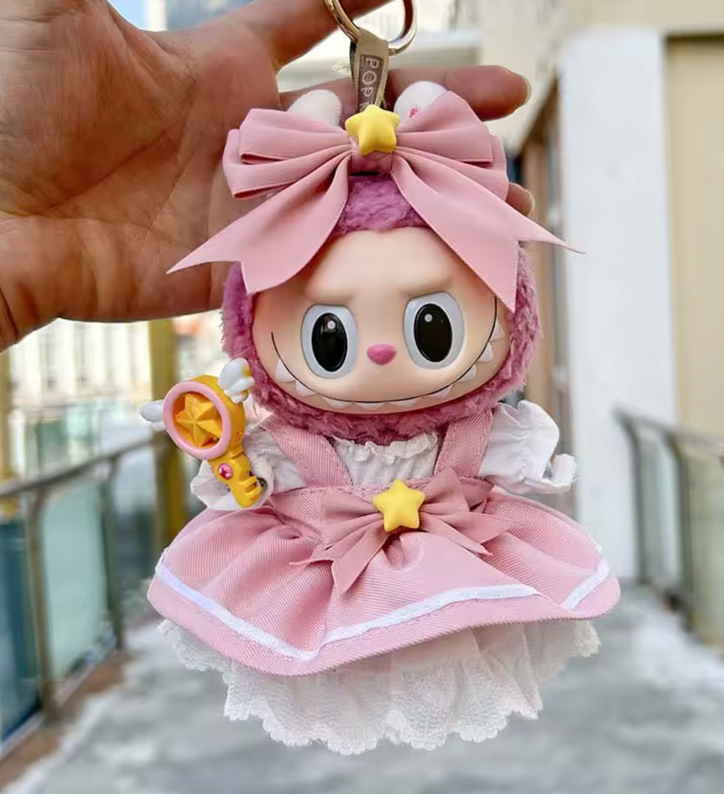 Rosa Kjole til Labubu